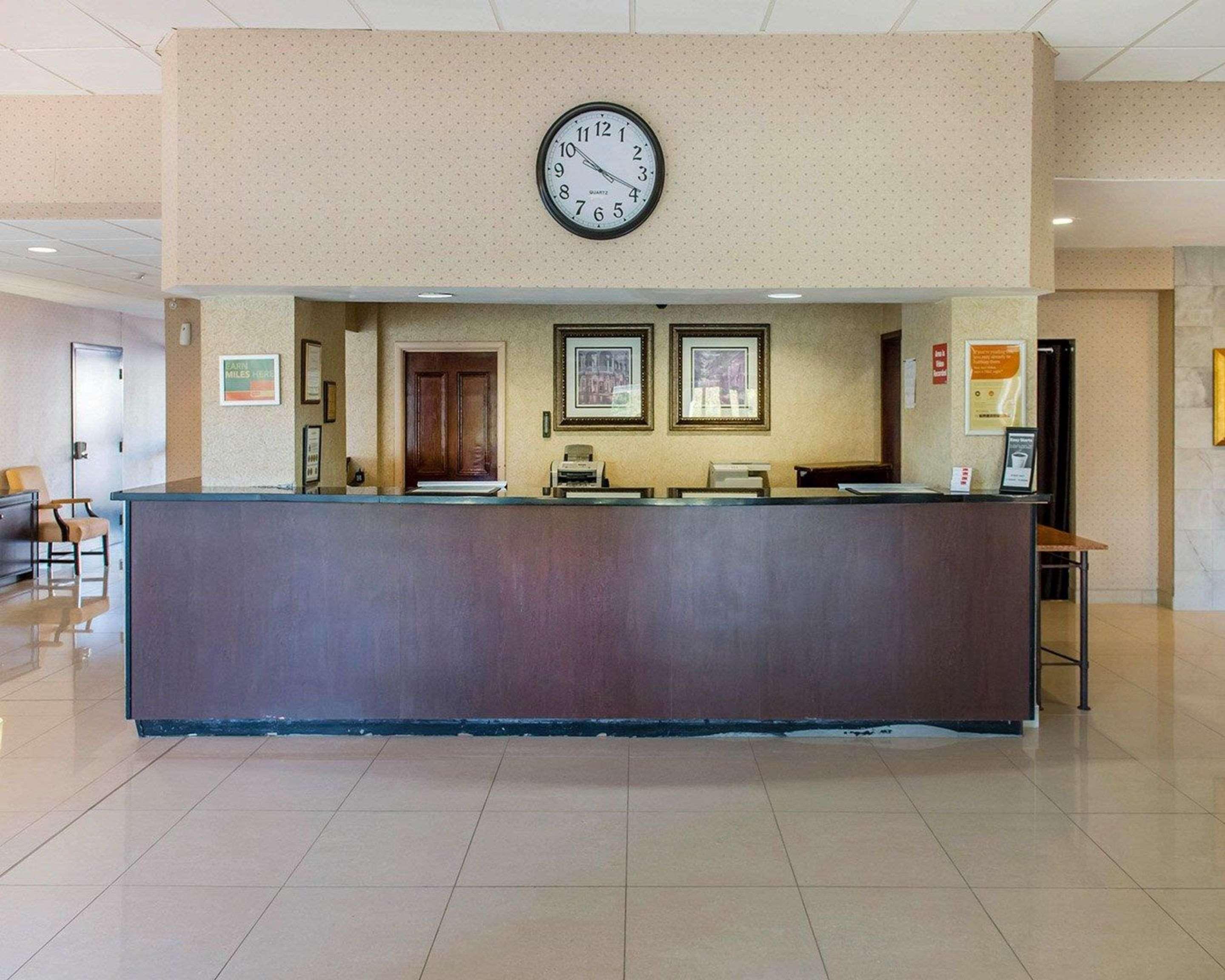 Econo Lodge Smiths Falls Dış mekan fotoğraf