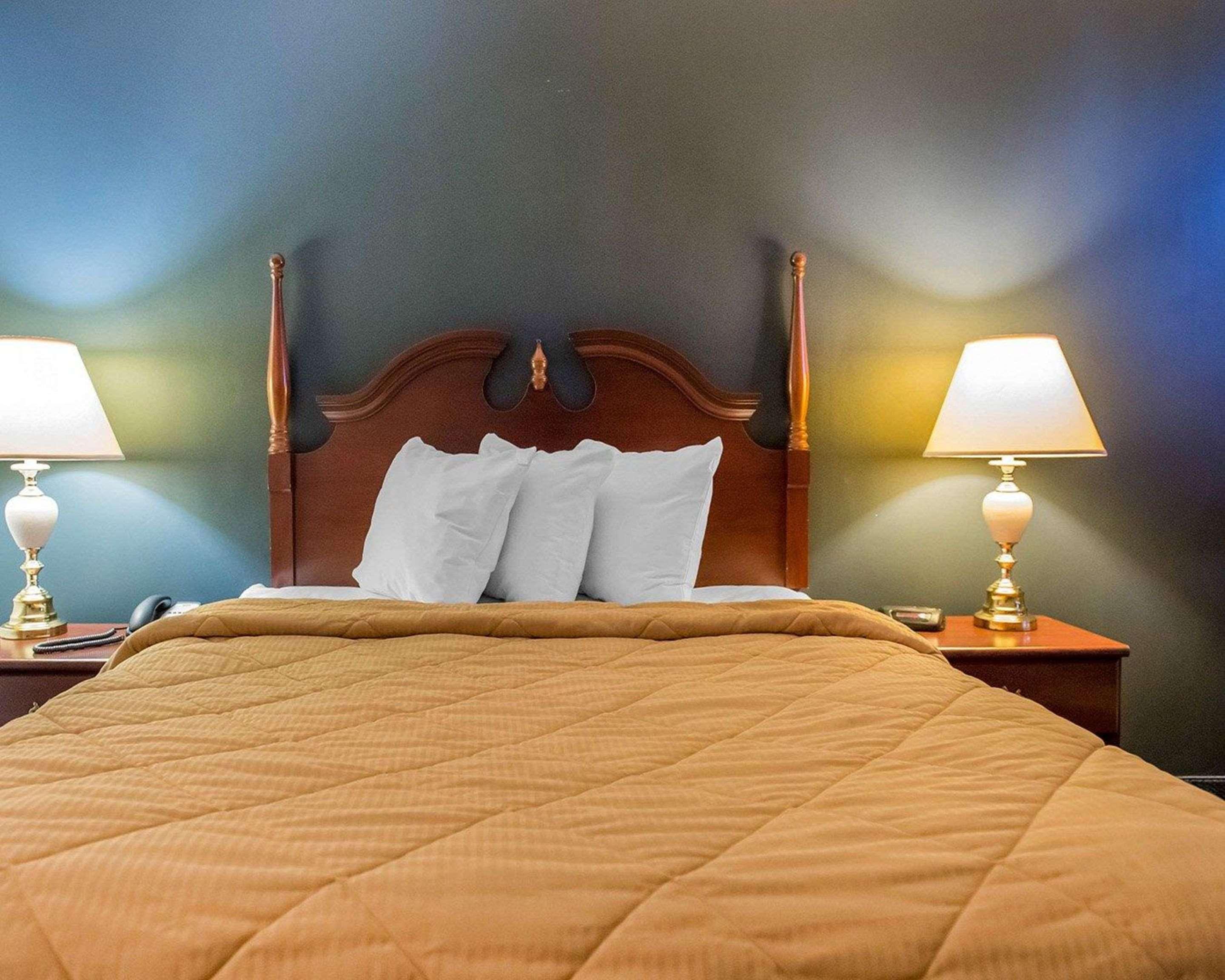 Econo Lodge Smiths Falls Dış mekan fotoğraf