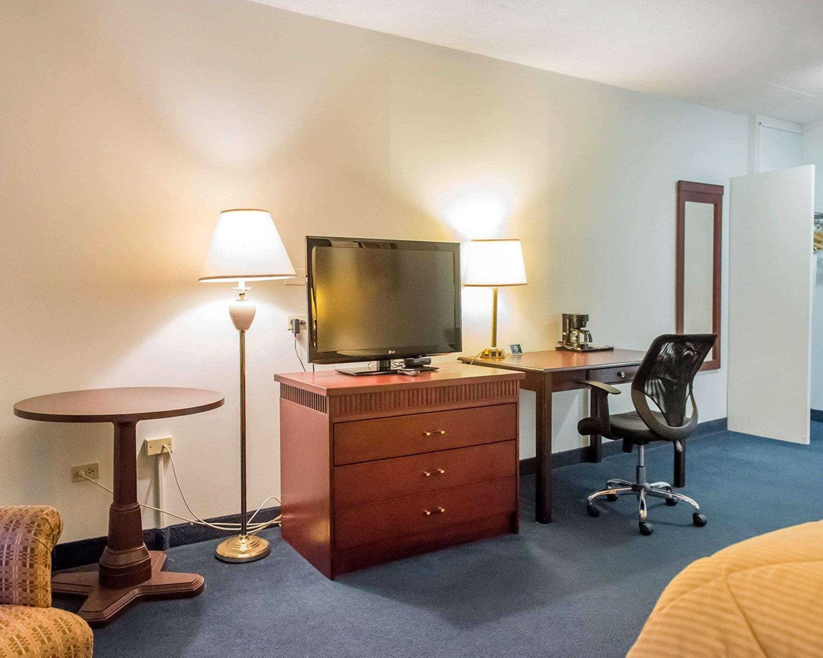 Econo Lodge Smiths Falls Dış mekan fotoğraf