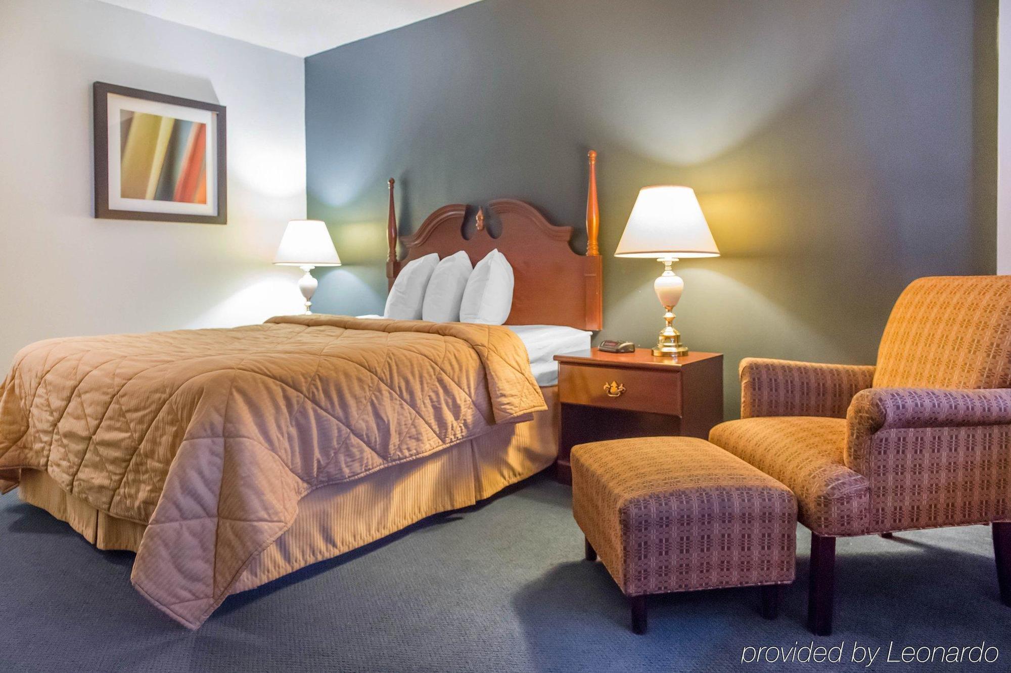 Econo Lodge Smiths Falls Dış mekan fotoğraf