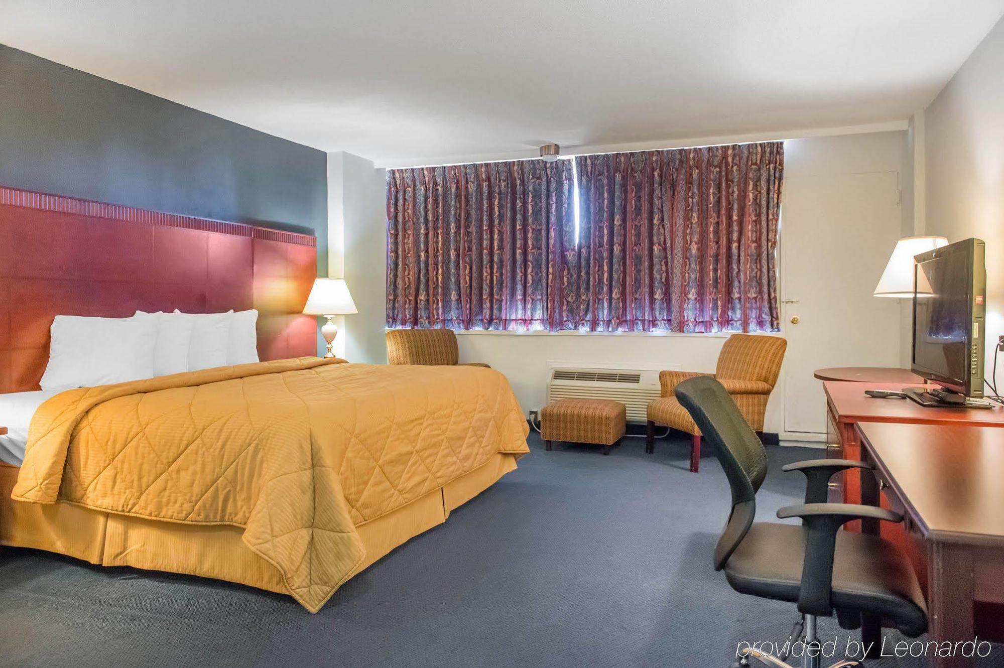 Econo Lodge Smiths Falls Dış mekan fotoğraf