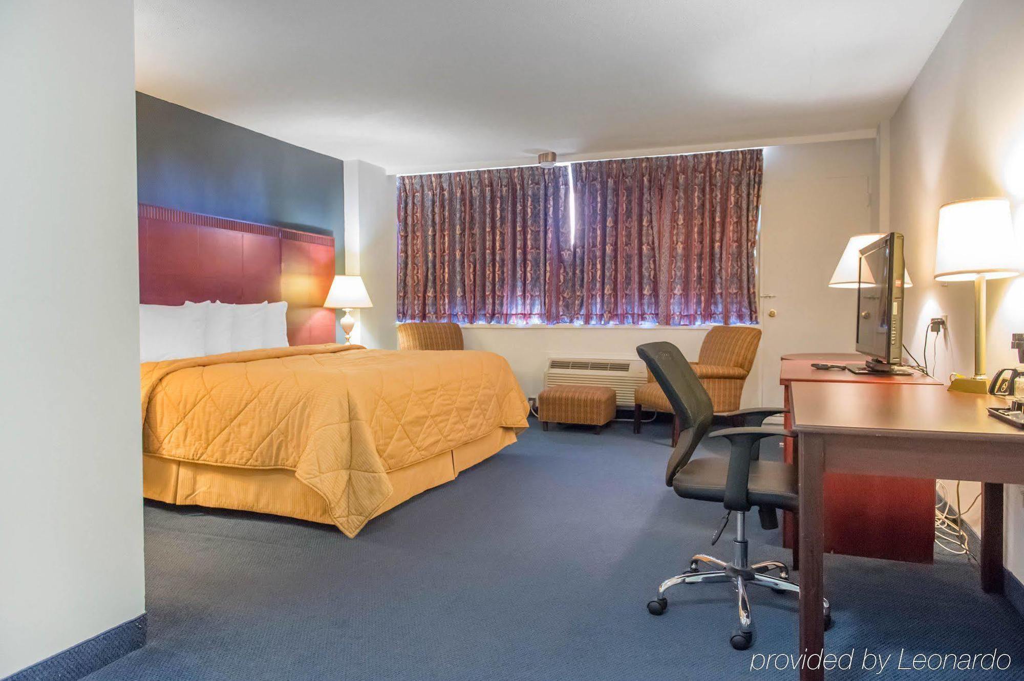 Econo Lodge Smiths Falls Dış mekan fotoğraf